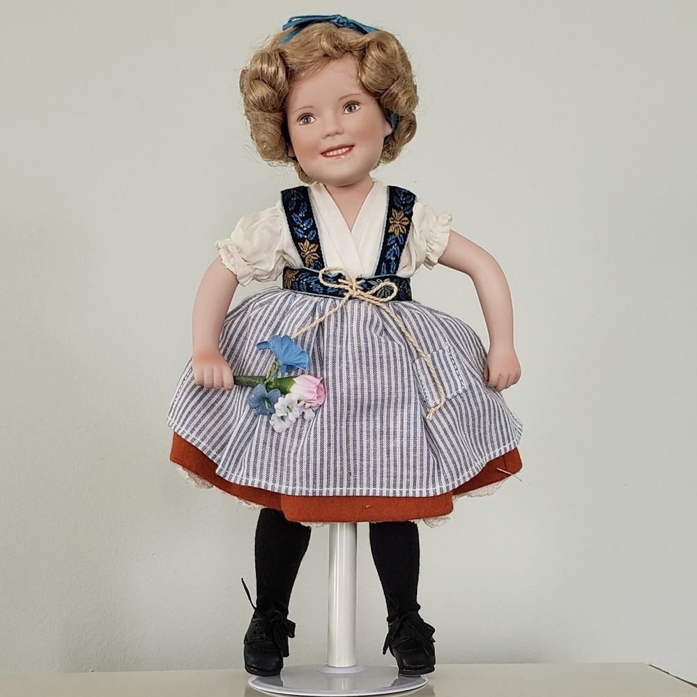 "Heidi" Shirley Temple Movie Classics doll.